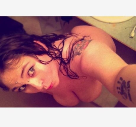 RainIsWet perfect pornstar image