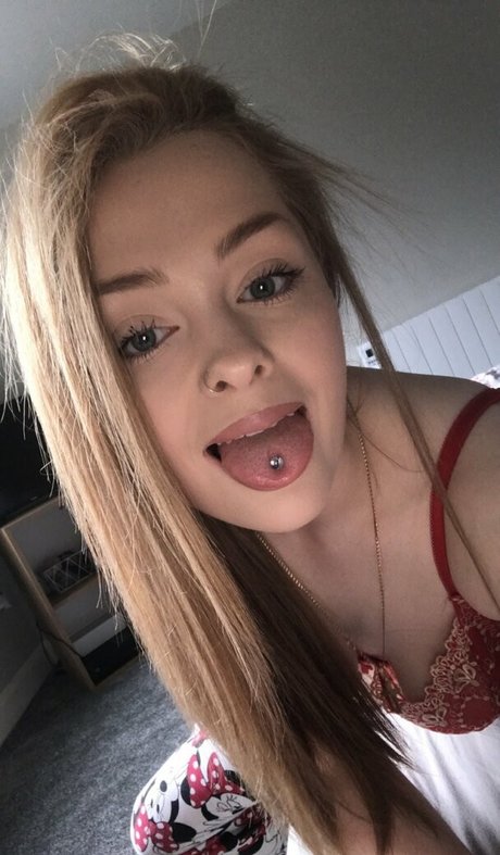 meaghsxxx beautiful pornstar img