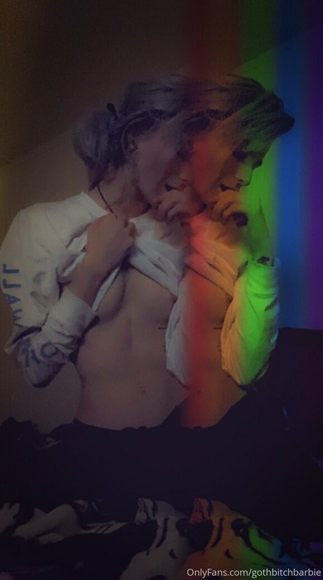 gothbitchbarbie model xxx pic