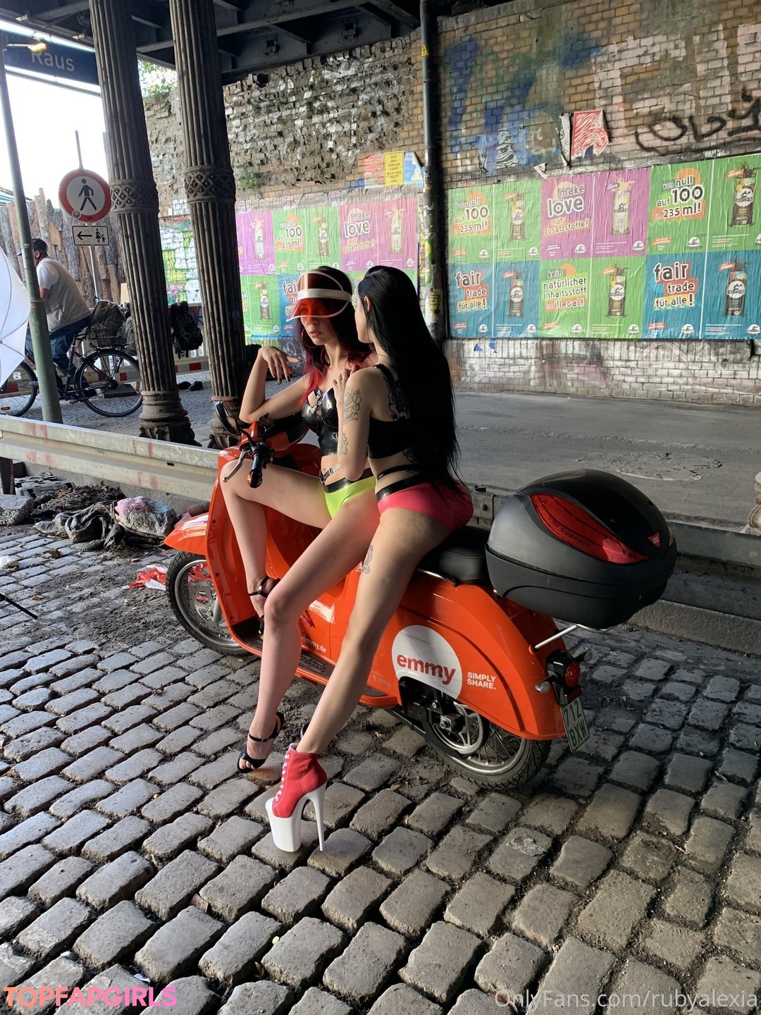 huge tits milf onlyfans art xxx images