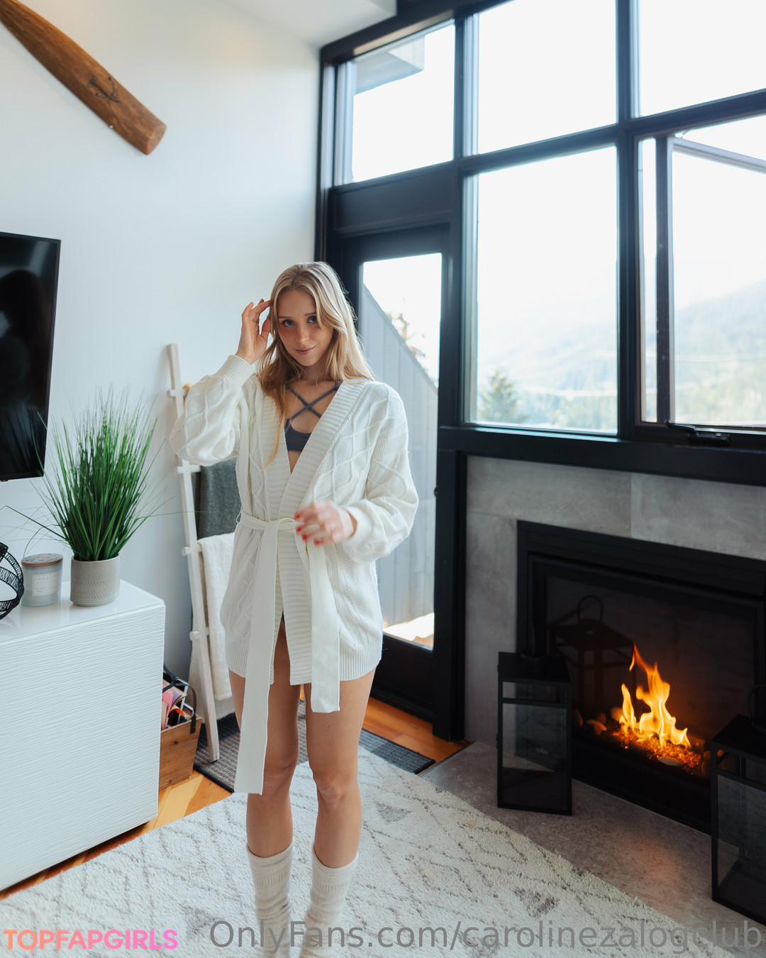 Caroline Zalog xxx star gallery