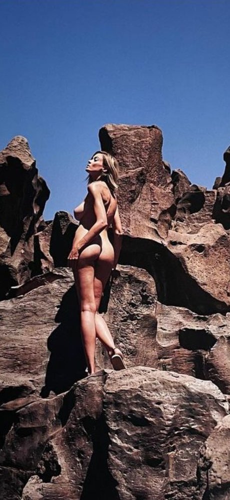 big ass big tits onlyfans sexy photo