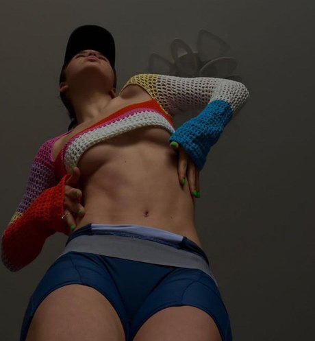 female popular onlyfans hot gallery