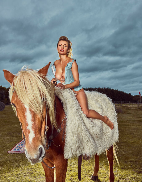 Olga De Mar best model archive