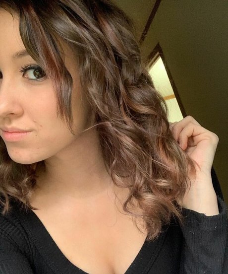 Sahara Summer nice model img