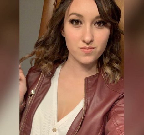 Sahara Summer model exclusive photo