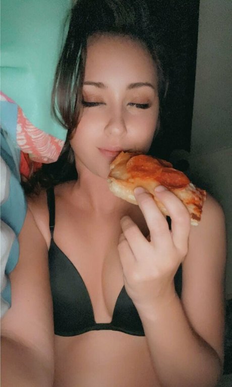 Sahara Summer hot model photos