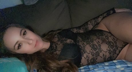 Sahara Summer art actress galleries