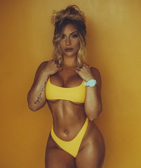 Marine Sainte pornstar perfect images