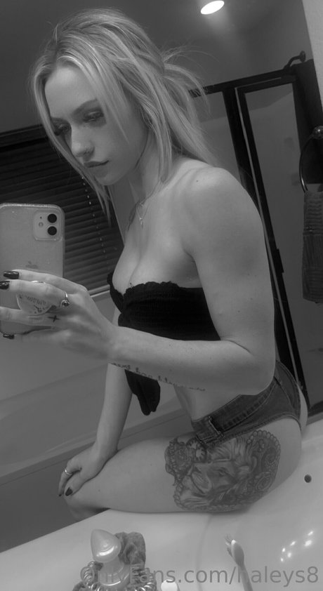 leggings onlyfans top photo