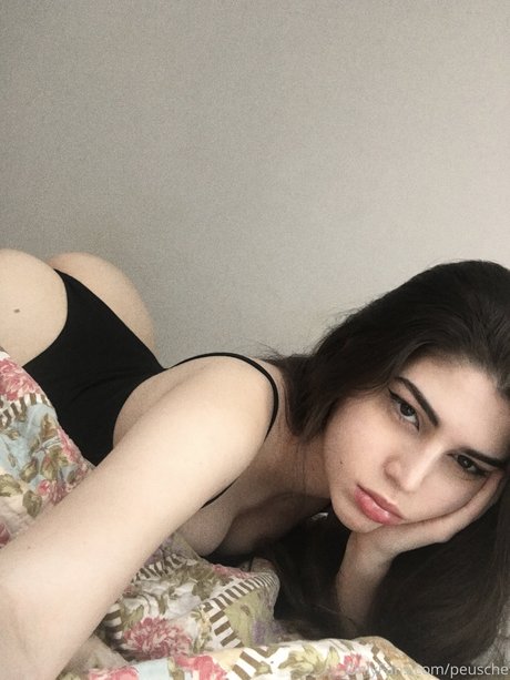 Peusche naked actress galleries