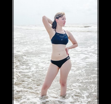 Glitchbolt model nude pic