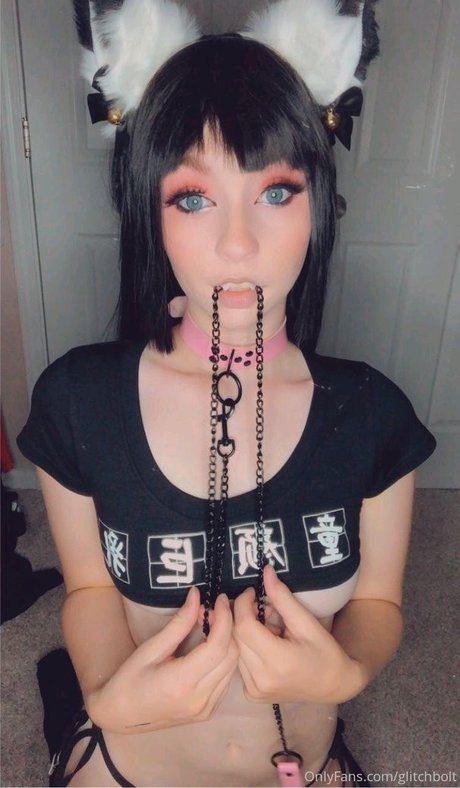 Glitchbolt pretty model pictures