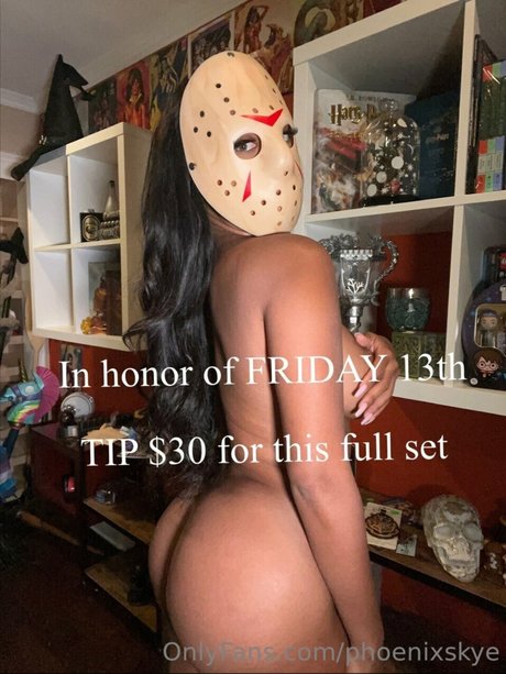 Phoenix Skye model erotic picture