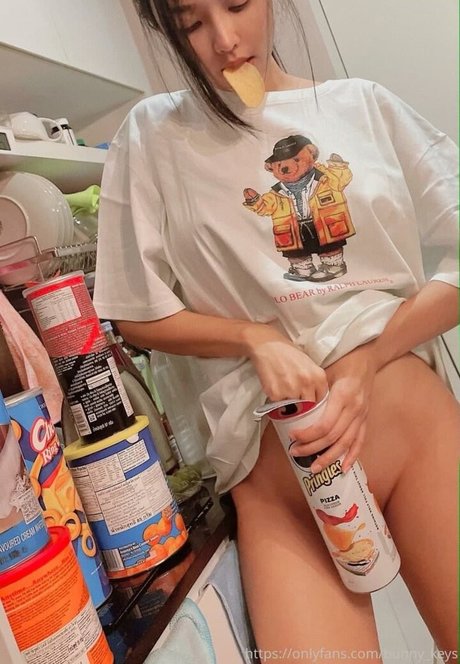 Bunny Keys high quality pornstar gallery