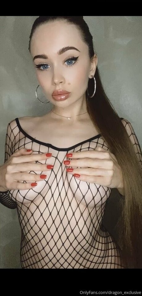 Dragon Exclusive naked star gallery