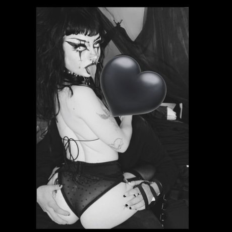 off grid onlyfans adult pictures