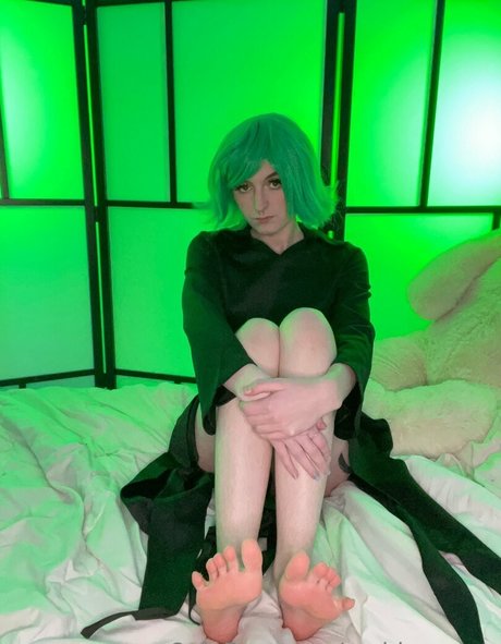 Meido Moon porn star photo