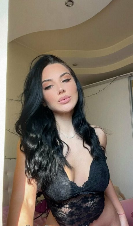 cute babe onlyfans hot nude pictures