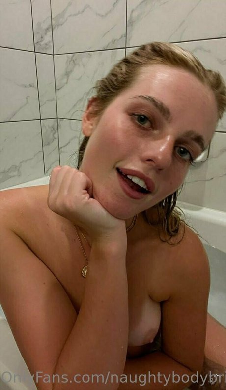 trans girl onlyfans exclusive image