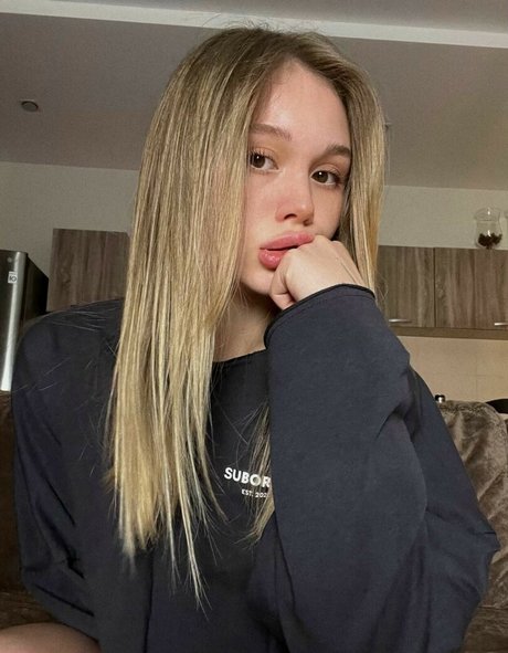 allinika pornstar nude pics