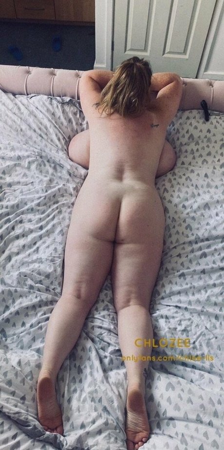 Chlozee nice actress photos