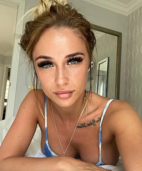 Bonnie Marie pornstar art photos