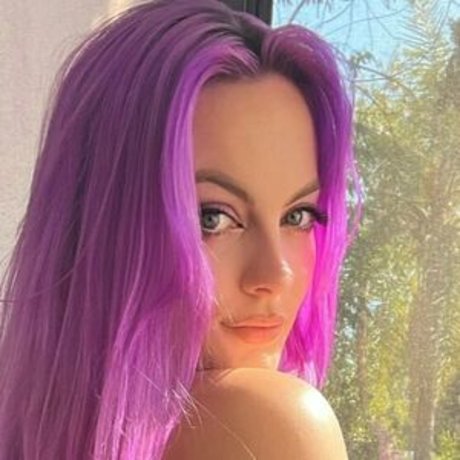 Courtney Dawne model hd archive