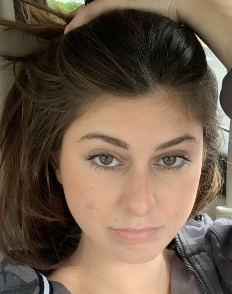 Bailey Smith star nudes picture