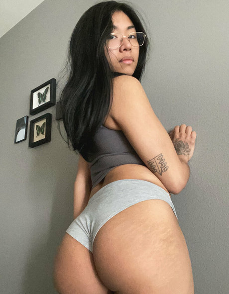 Mayamochi perfect actress images