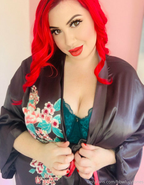 big dick shemale onlyfans pornos images