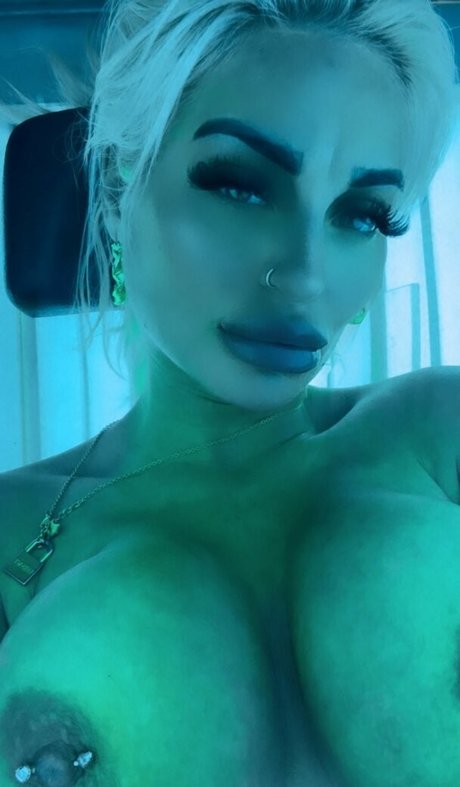 Cole0202971 pornstar nude photos