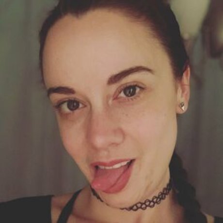 slut4sativa model high quality pic