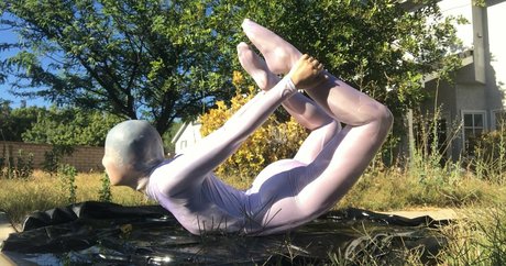 onnaloves pornographic model pics