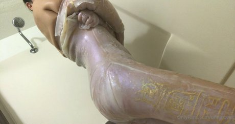 onnaloves model perfect pictures