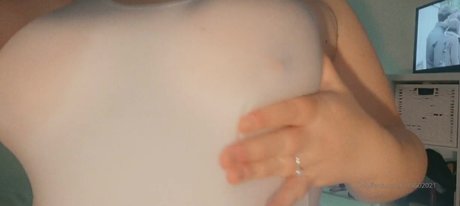 black squirt onlyfans adult image