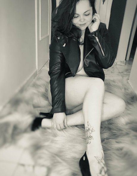 lana rose lee nice actress pic