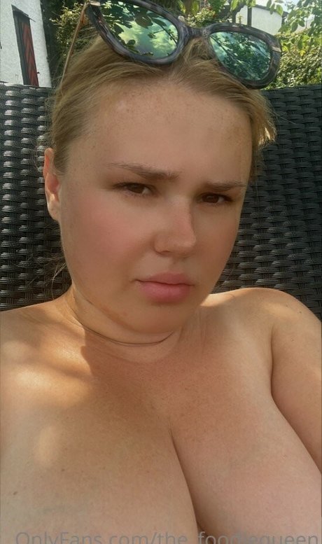 the foodiequeen pretty star picture