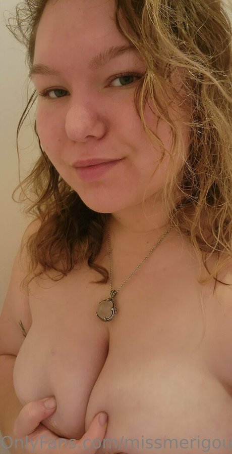 milf glasses onlyfans xxx photos