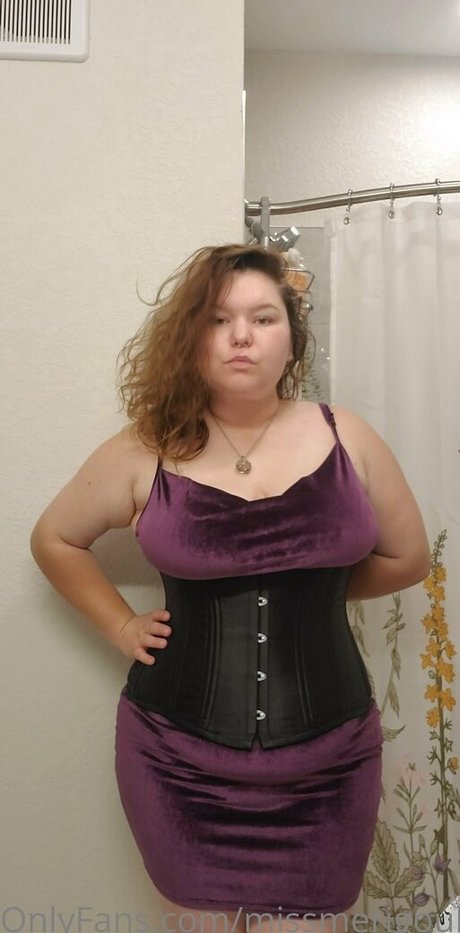 MissMeriGould model perfect picture