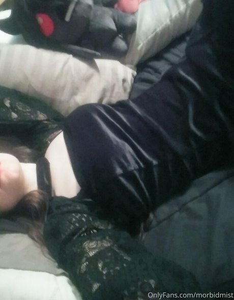 morbidmist naked model archive