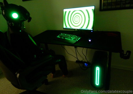 dalatexcouple pornstar sex image