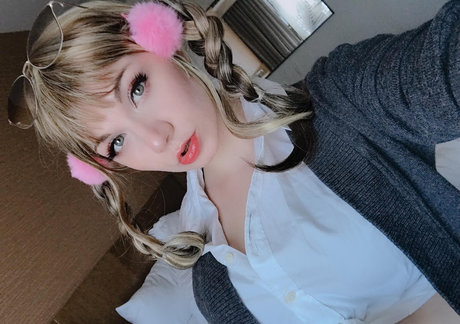 pinkharm hot model galleries