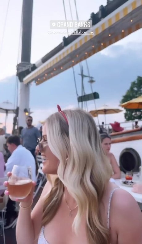 curvy milf onlyfans free nude pics