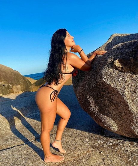 Cris Gelmi beautiful star photos