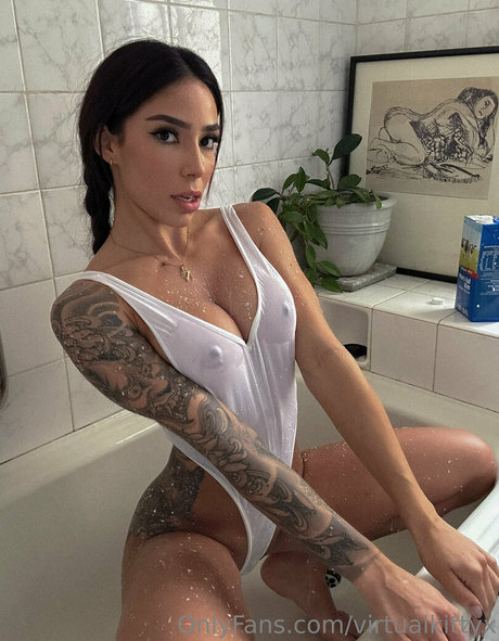 nicolecee__ porn star photo