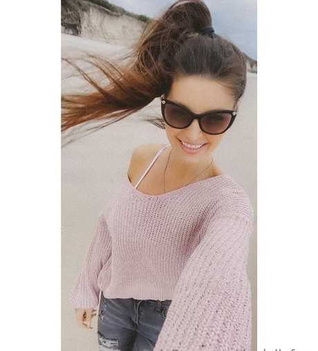 deniellefree star beautiful images