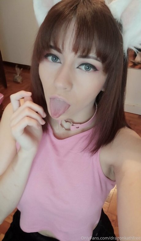 dragonkathfree star naked photo