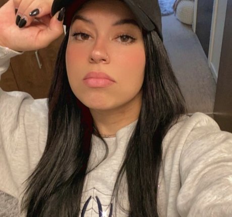 Larissa Cambusano model sex galleries