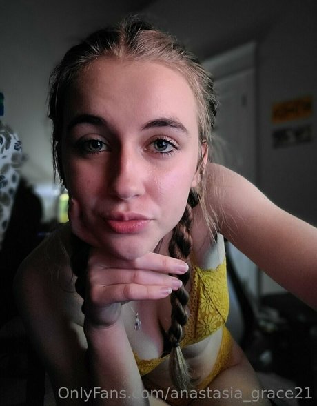 Anastasia Grace pornstar art pic